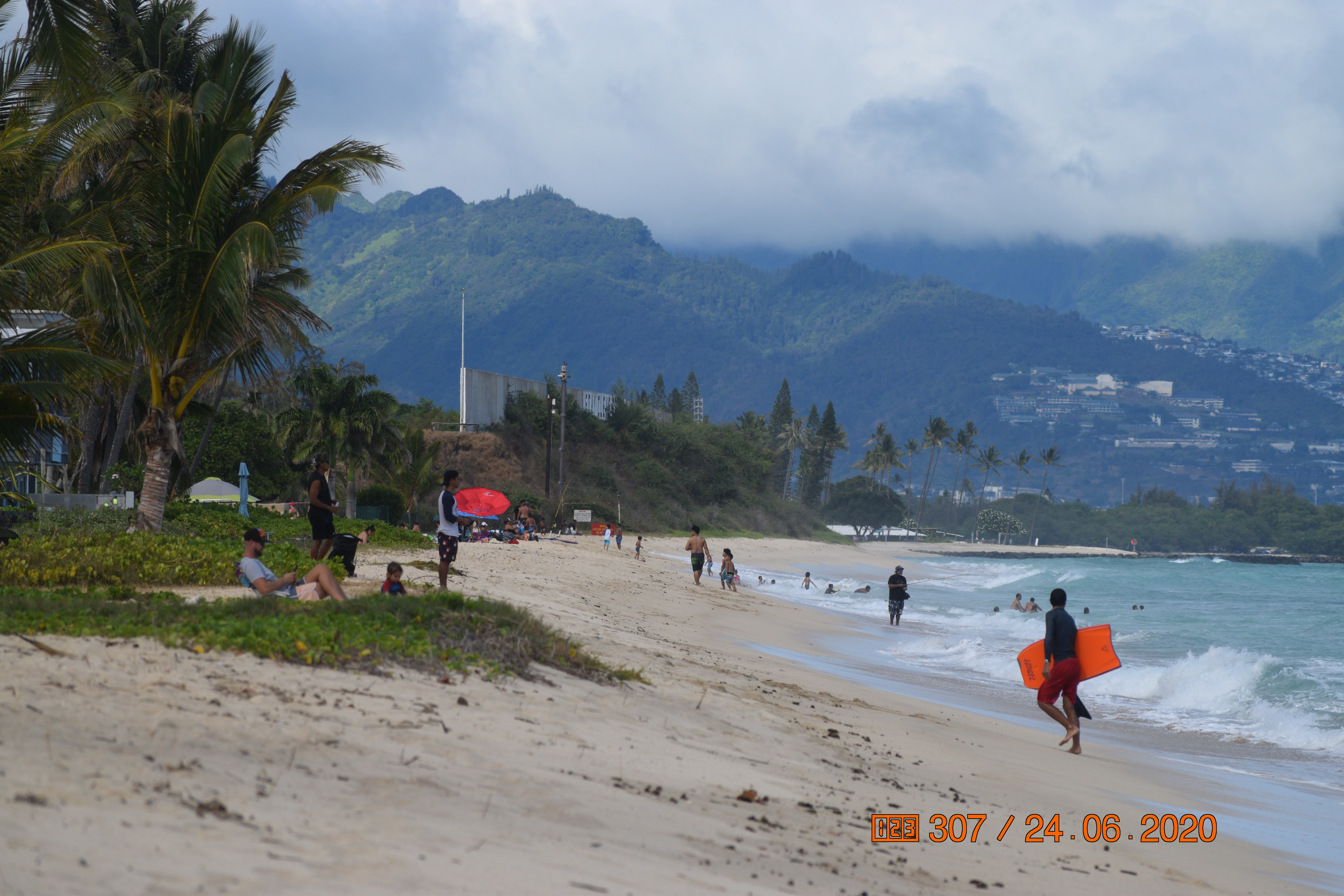 Photo 1 Puʻuloa Beach-1